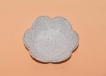 White Speckled Daisy Dish Online now